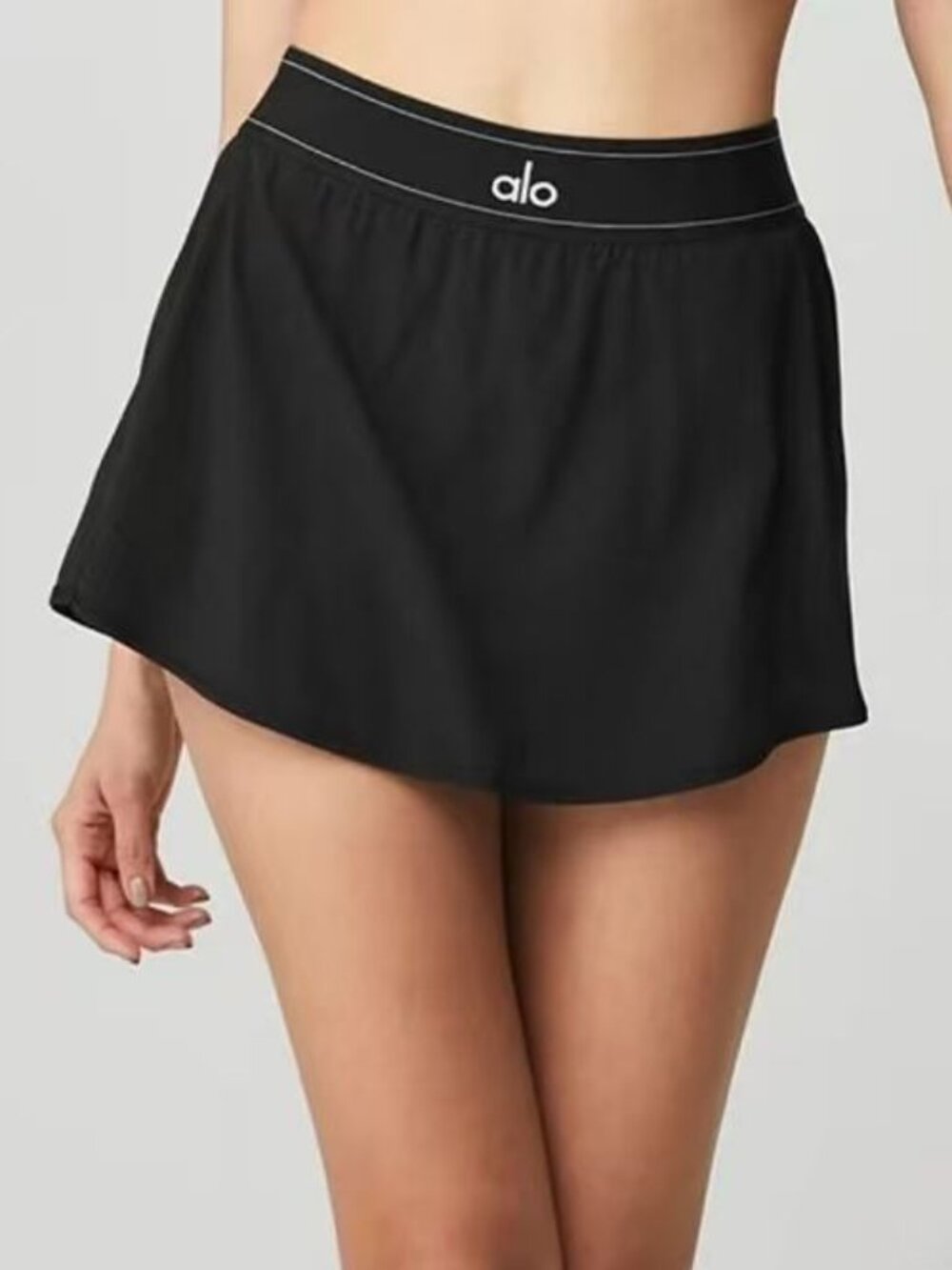ALO Yoga Black Match Point Tennis Skirt NWT🤗💞Chic Minimal Daily - Picture 7 of 8